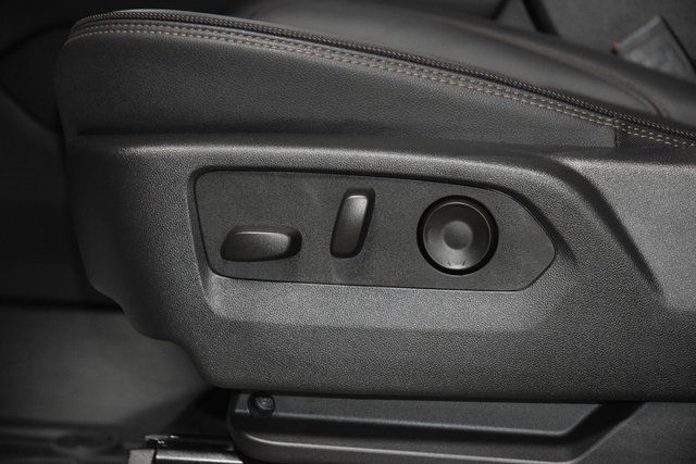 2025 Chevrolet Suburban 4WD 4dr High Country - 22931779 - 39