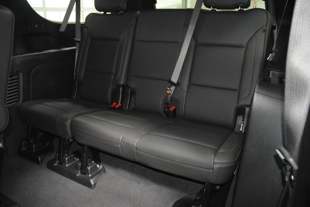 2025 Chevrolet Suburban 4WD 4dr High Country - 23075306 - 44