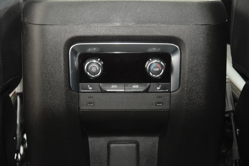 2025 Chevrolet Suburban 4WD 4dr High Country - 23075306 - 45
