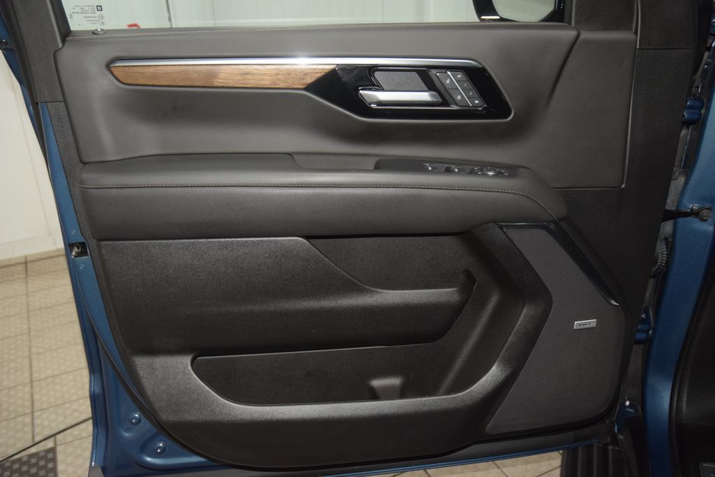2025 Chevrolet Suburban 4WD 4dr High Country - 23075306 - 48