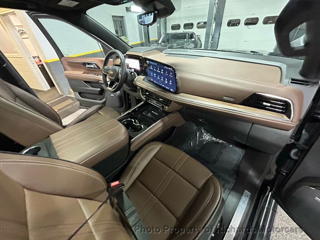 2025 Chevrolet Suburban 4WD 4dr High Country - 22946544 - 26