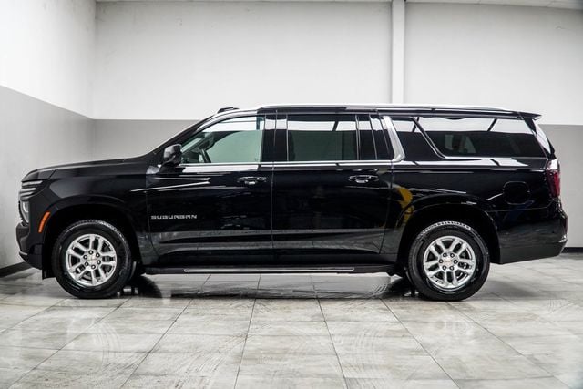 2025 Chevrolet Suburban 4WD 4dr LT - 22986448 - 9
