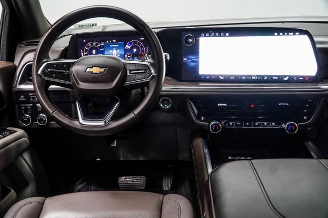 2025 Chevrolet Suburban 4WD 4dr LT - 22986448 - 17