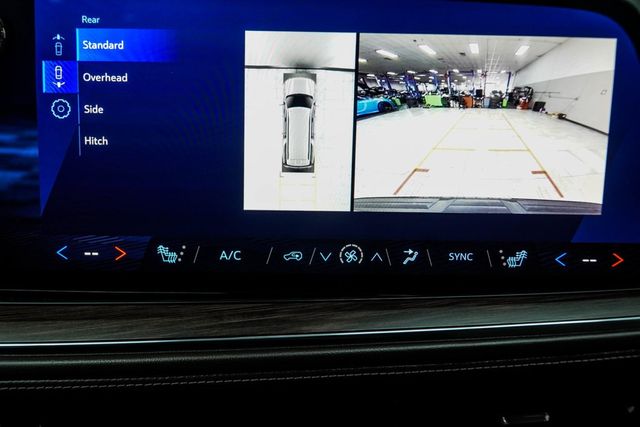 2025 Chevrolet Suburban 4WD 4dr LT - 22986448 - 28