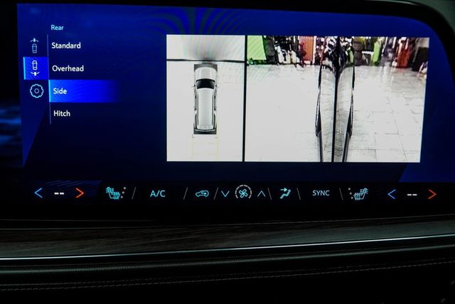 2025 Chevrolet Suburban 4WD 4dr LT - 22986448 - 30