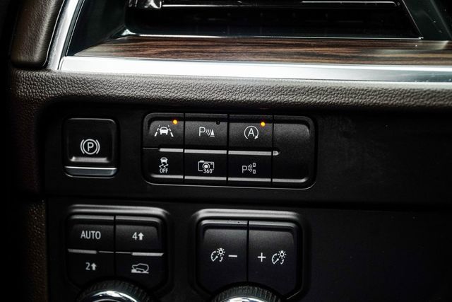 2025 Chevrolet Suburban 4WD 4dr LT - 22986448 - 35