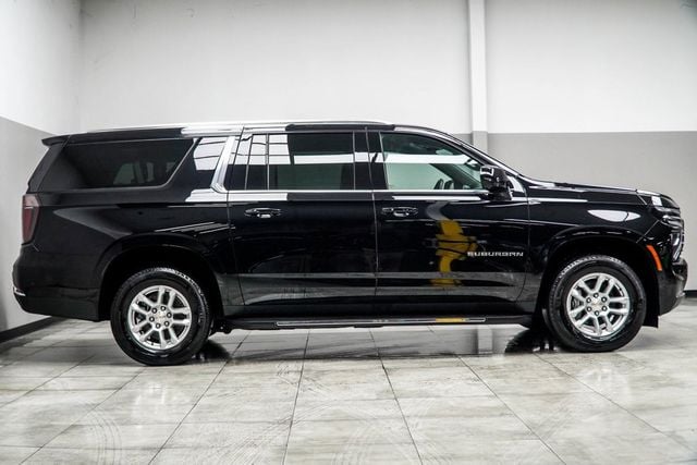 2025 Chevrolet Suburban 4WD 4dr LT - 22986448 - 6