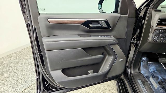 2025 Chevrolet Suburban 4WD 4dr LT - 23094562 - 10
