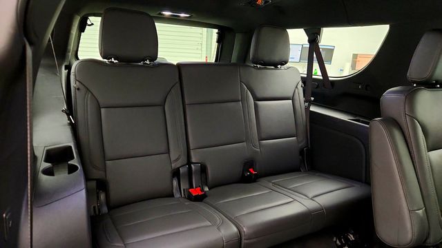 2025 Chevrolet Suburban 4WD 4dr LT - 23094562 - 23