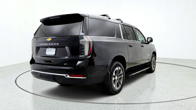 2025 Chevrolet Suburban 4WD 4dr LT w/ Comfort Pkg, Pano Roof, 20'' Wheels & Tow Pkg - 23094562 - 4