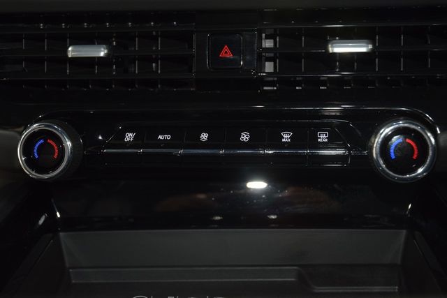 2025 Chevrolet Suburban 4WD 4dr RST - 22984541 - 32