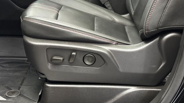 2025 Chevrolet Suburban 4WD 4dr RST - 23030041 - 17