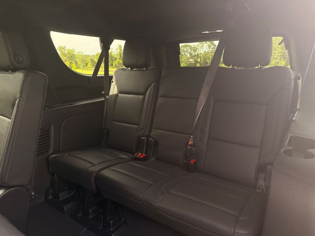 2025 Chevrolet Suburban 4WD 4dr Z71 - 23032860 - 8