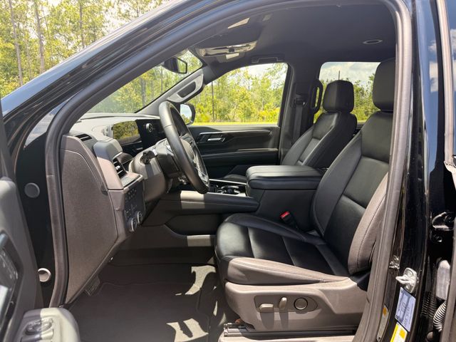 2025 Chevrolet Suburban 4WD 4dr Z71 - 23037157 - 2