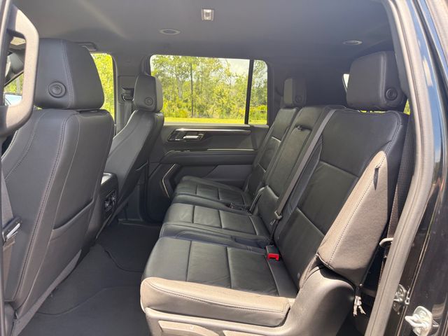 2025 Chevrolet Suburban 4WD 4dr Z71 - 23037157 - 8