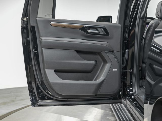 2025 Chevrolet Suburban High Country - 23076747 - 25
