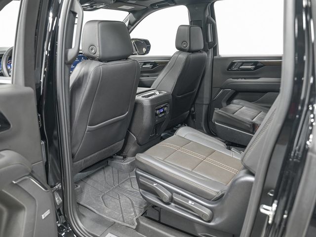 2025 Chevrolet Suburban High Country - 23076747 - 26