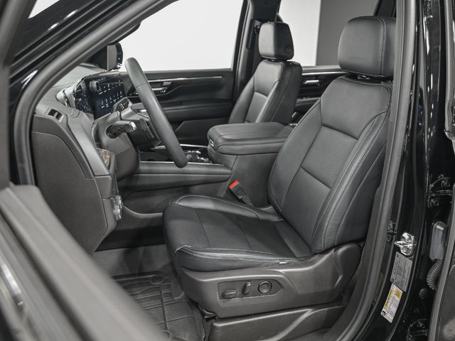 2025 Chevrolet Suburban LS - 23078910 - 15