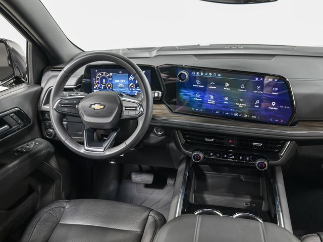 2025 Chevrolet Suburban LS - 23078910 - 28