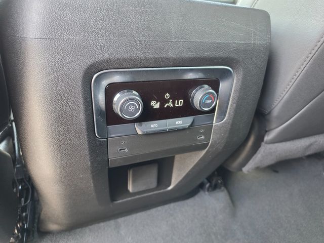 2025 Chevrolet Suburban SUBURBAN Z71 4WD - 23037157 - 9