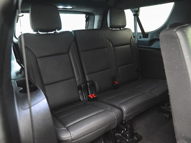 2025 Chevrolet Suburban Z71 - 22994840 - 18