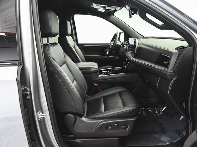2025 Chevrolet Suburban Z71 - 22994840 - 19