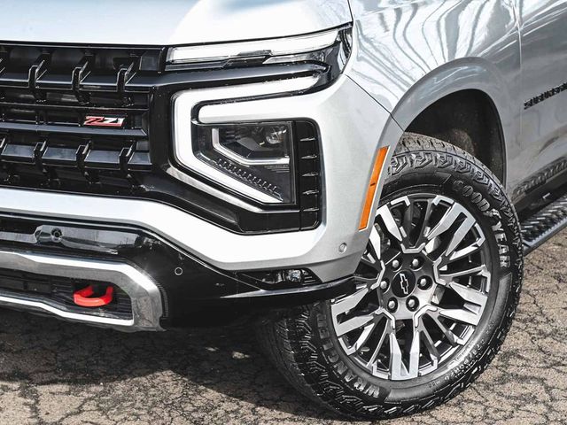 2025 Chevrolet Suburban Z71 - 22994840 - 25