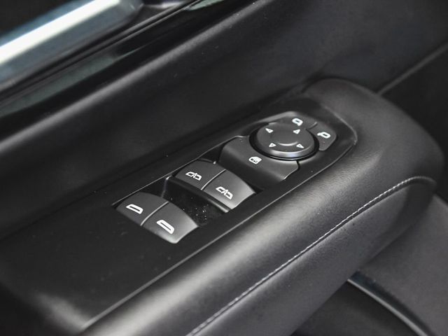 2025 Chevrolet Suburban Z71 - 22994840 - 8