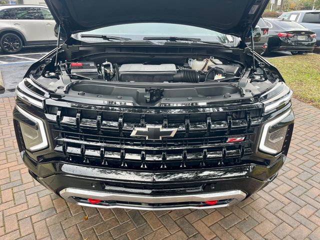 2025 Chevrolet Suburban Z71 - 22952629 - 16