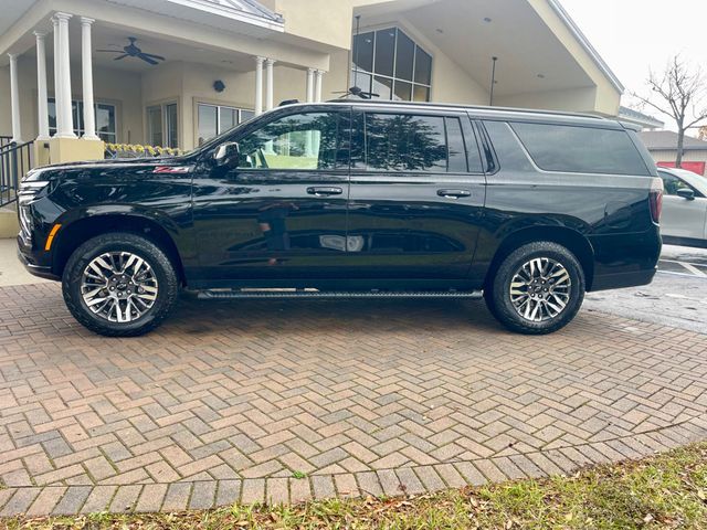 2025 Chevrolet Suburban Z71 - 22952629 - 1
