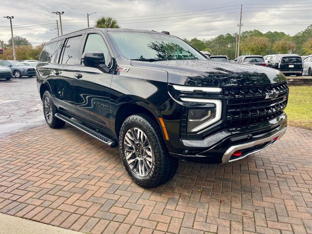 2025 Chevrolet Suburban Z71 - 22952629 - 7