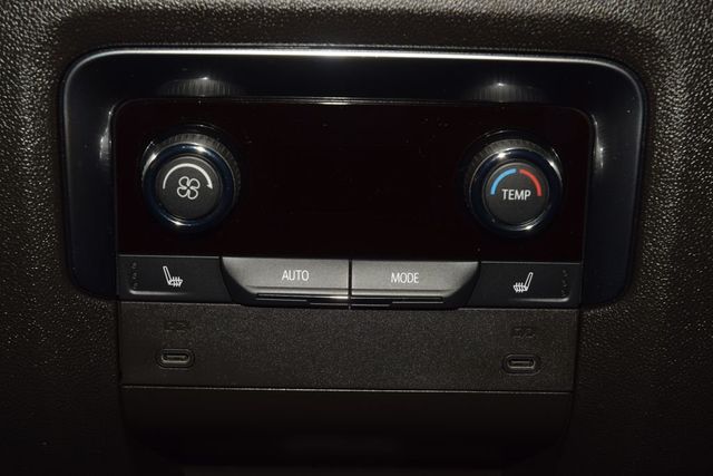 2025 Chevrolet Tahoe 4WD 4dr High Country - 23048328 - 43
