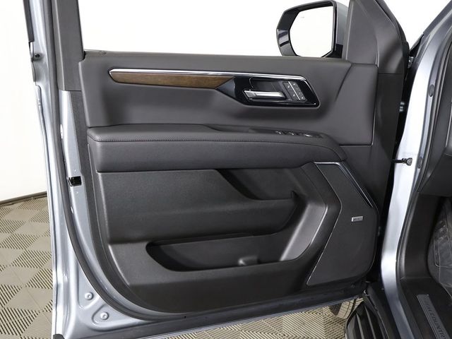 2025 Chevrolet Tahoe 4WD 4dr High Country - 22997567 - 29