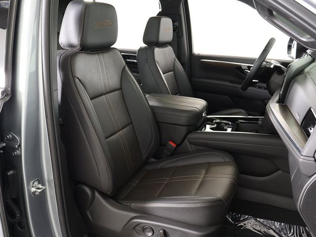 2025 Chevrolet Tahoe 4WD 4dr High Country - 22997567 - 36