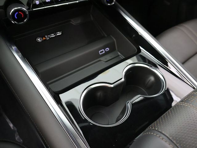 2025 Chevrolet Tahoe 4WD 4dr High Country - 22997567 - 55