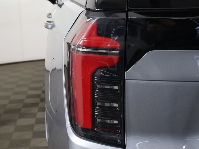 2025 Chevrolet Tahoe 4WD 4dr Z71 - 23021641 - 17