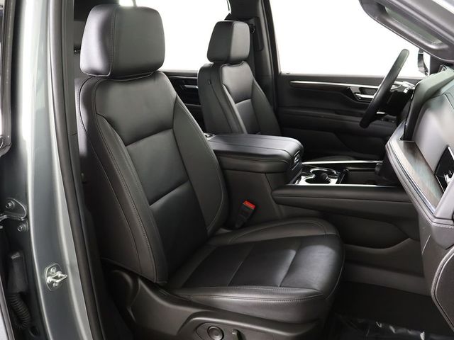 2025 Chevrolet Tahoe 4WD 4dr Z71 - 23021641 - 32
