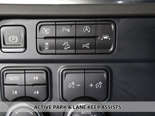 2025 Chevrolet Tahoe 4WD 4dr Z71 - 23021641 - 4