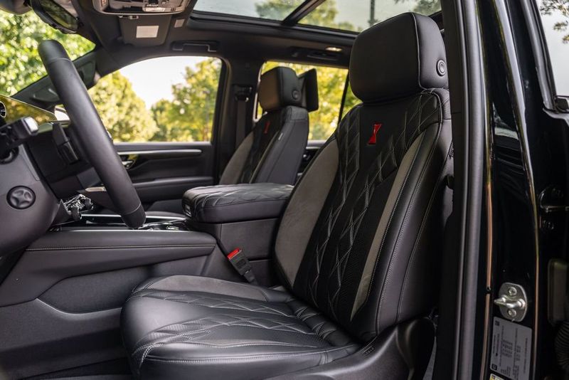 2025 Chevrolet Tahoe Premier - 23048862 - 12