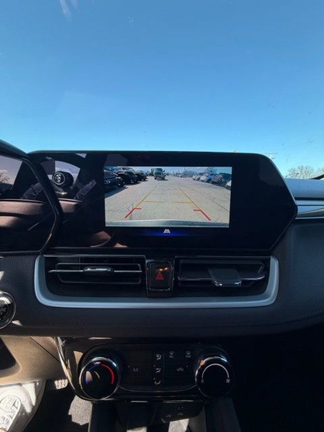 2025 Chevrolet Trailblazer AWD 4dr LT - 22991634 - 14