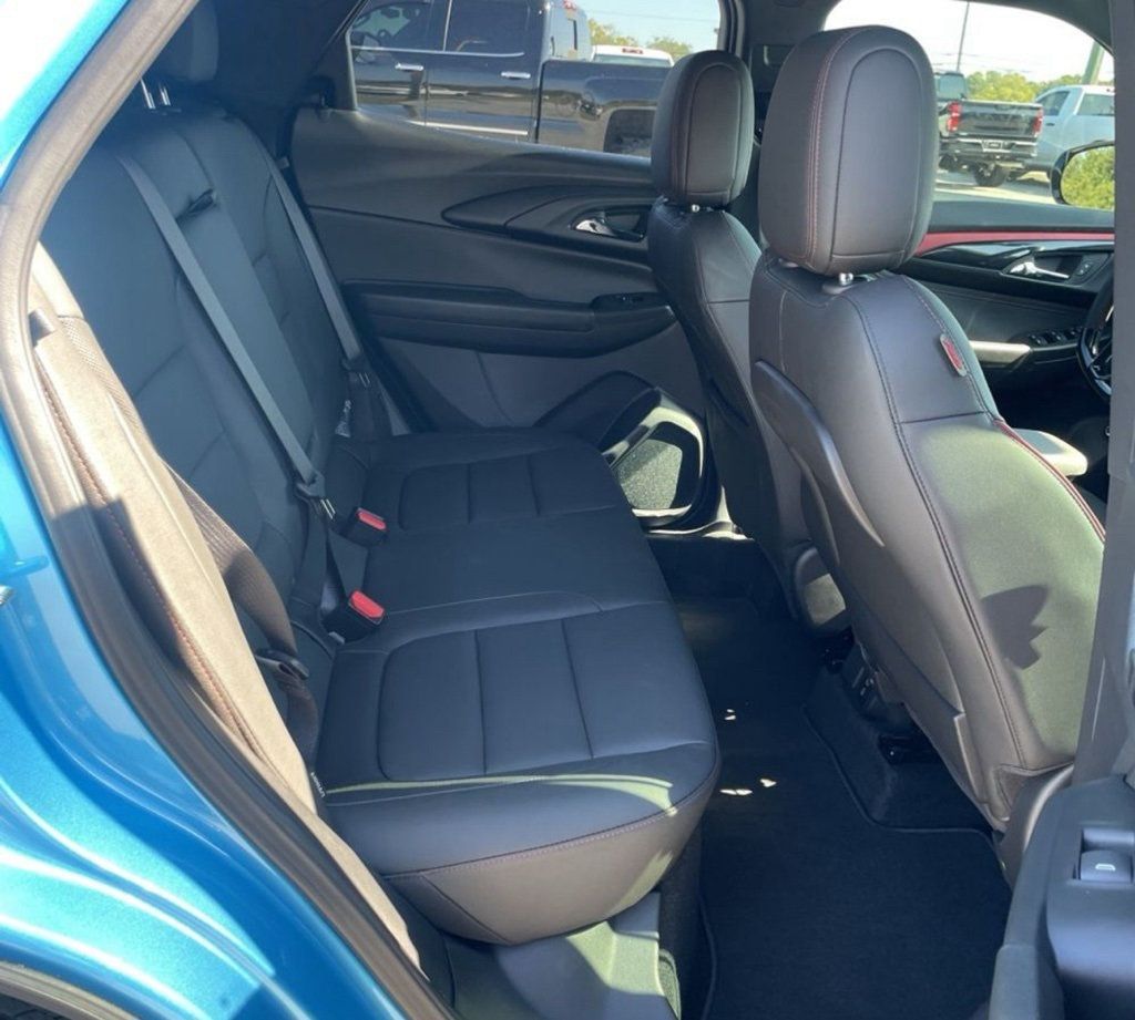 2025 Chevrolet Trailblazer FWD 4dr RS - 22949262 - 17