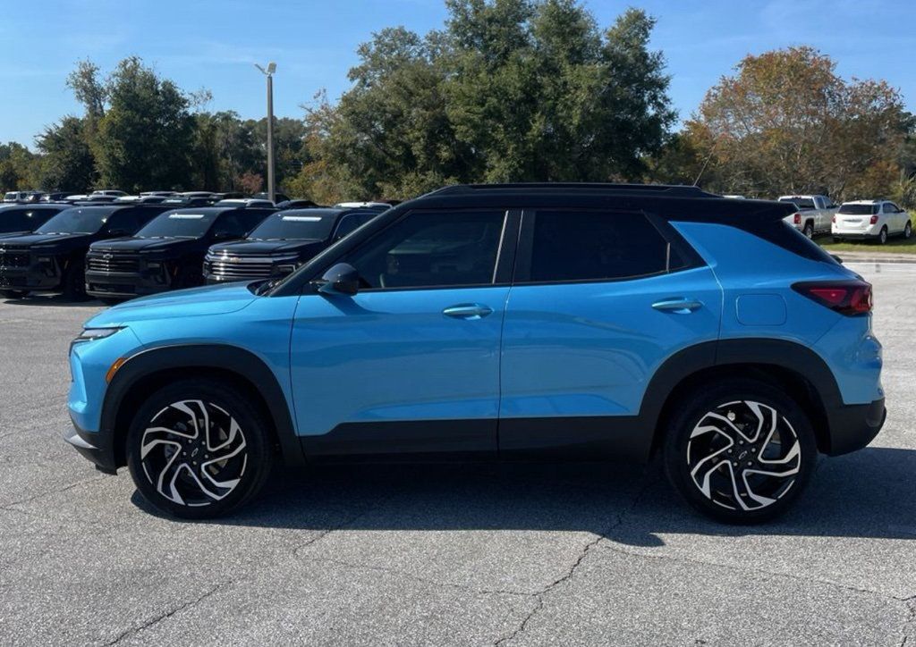 2025 Chevrolet Trailblazer FWD 4dr RS - 22949262 - 3