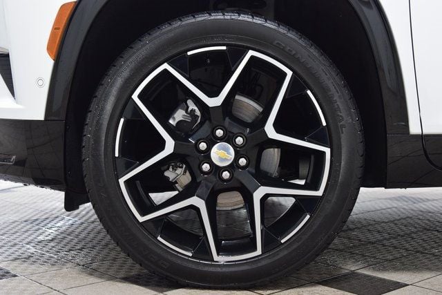 2025 Chevrolet Traverse AWD 4dr High Country w/2LZ - 22993244 - 28