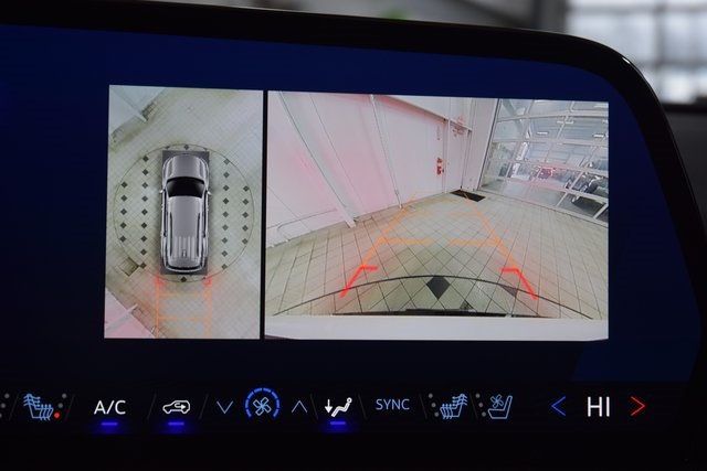 2025 Chevrolet Traverse AWD 4dr High Country w/2LZ - 22993244 - 52