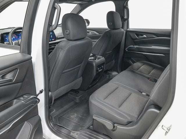 2025 Chevrolet Traverse LT - 23077237 - 24