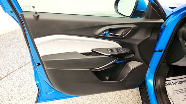 2025 Chevrolet Trax 4dr LT with Driver Confidence & Convenience Packages - 23009116 - 9