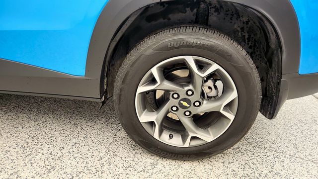 2025 Chevrolet Trax 4dr LT with Driver Confidence & Convenience Packages - 23009116 - 8