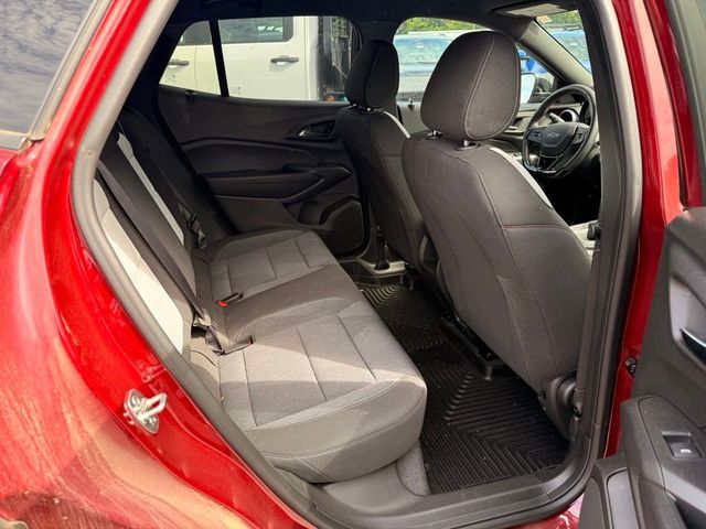 2025 Chevrolet Trax FWD 4dr 1RS - 23062162 - 13