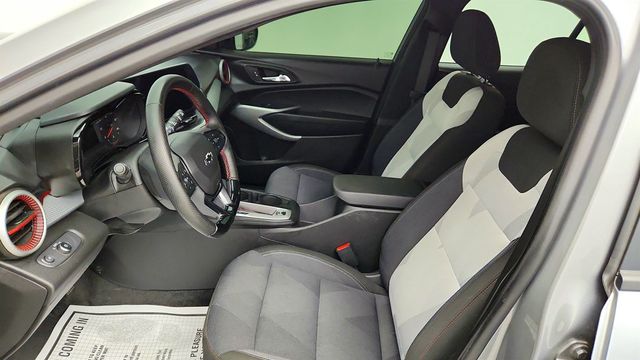 2025 Chevrolet Trax FWD 4dr 1RS - 23036867 - 18
