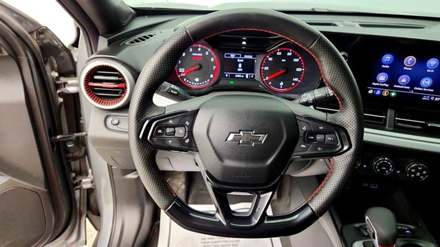 2025 Chevrolet Trax FWD 4dr 1RS w/ Driver Confidence Pkg - 23036867 - 11